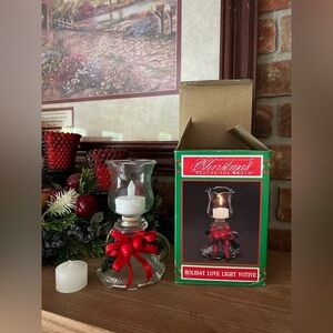 VINTAGE HOUSE OF LLOYD
CHRISTMAS AROUND THE WORLDHOLIDAY LOVE LIGHT
VOTIVE